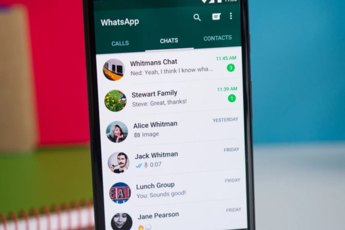 WhatsApp buat fitur "shortcut" untuk pencarian teks dan pesan reaksi