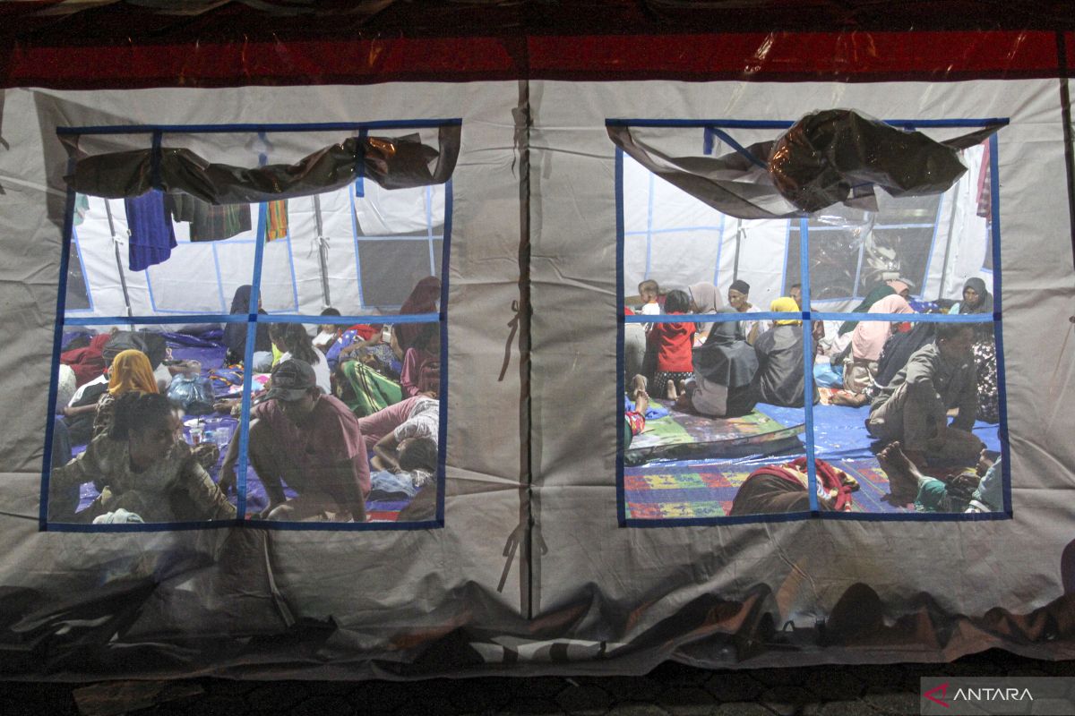 BNPB koordinasikan tenda keluarga untuk penyintas gempa Pasaman Barat