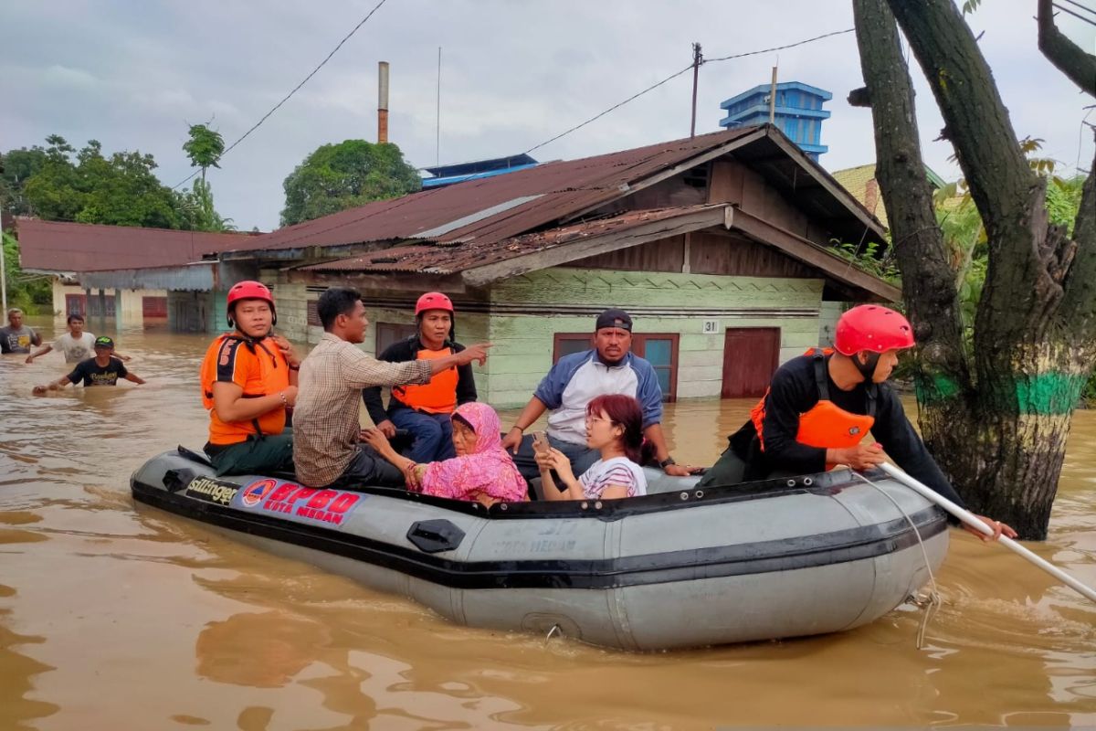 BNPB: 3.267 rumah di Kota Medan tergenang hingga 1 meter