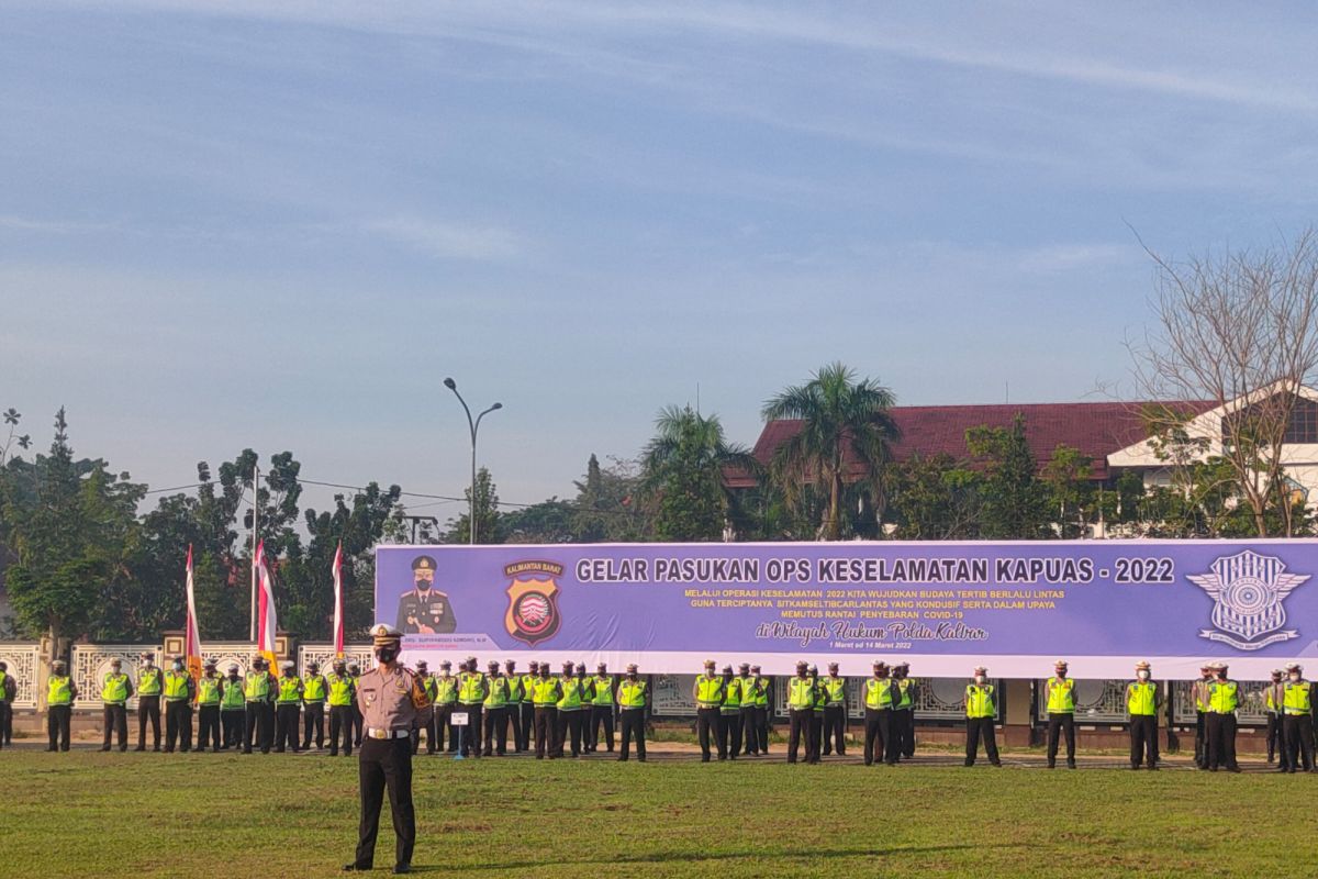 Polda Kalbar turunkan sebanyak 1.000 personel pada Operasi Keselamatan Kapuas