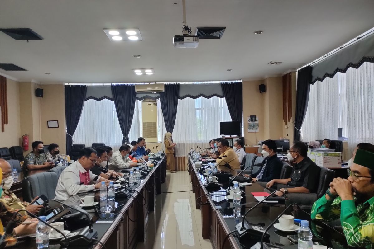 South Kalimantan, Tabalong legislature to propose toll road