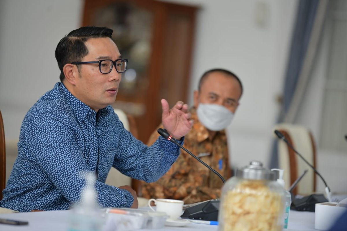 Ridwan Kamil: Kasus harian COVID-19 di Jawa Barat turun