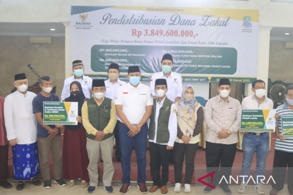 Baznas Kota Bekasi distribusikan dana zakat Rp3,8 miliar