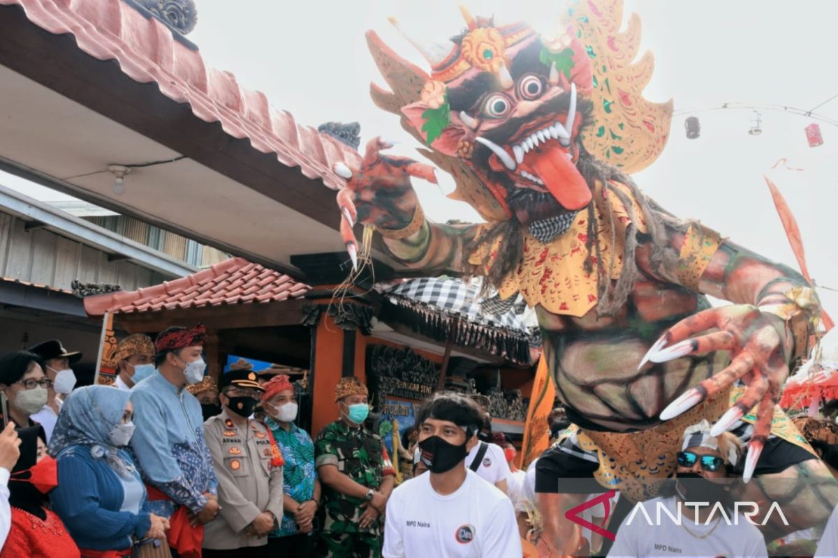 Plt Walkot Bekasi buka karnaval Kampung Bali