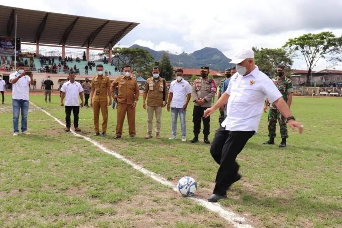 Ini klub peserta turnamen sepak bola piala Bupati Aceh Tengah