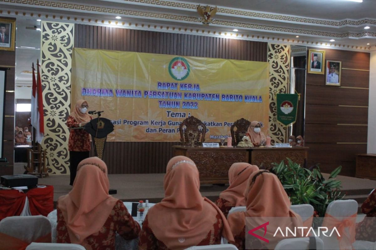 DWP Batola : Isteri ASN wajib dukung suami