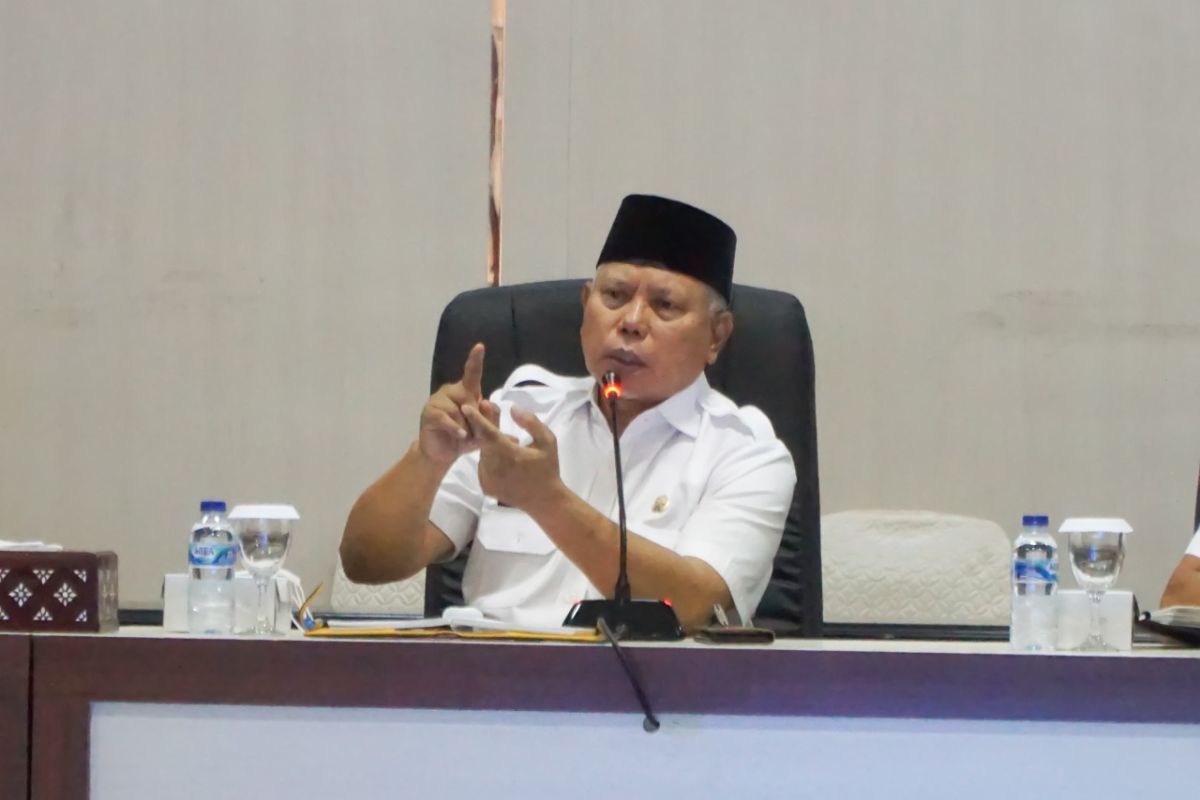 Pemkab Lombok Timur menyiapkan vaksinasi berhadiah kejar target 70 persen