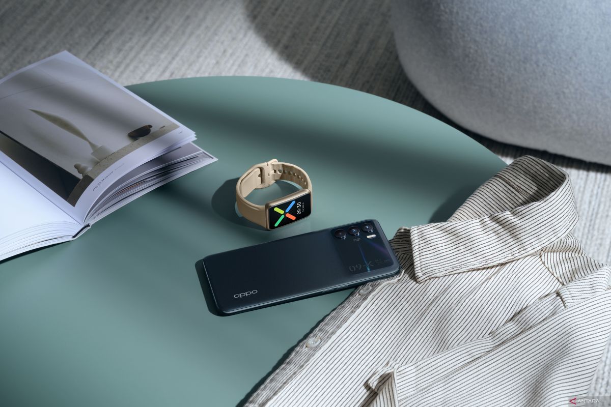 OPPO Reno7 Series 5G dan Watch Free luncur di Indonesia