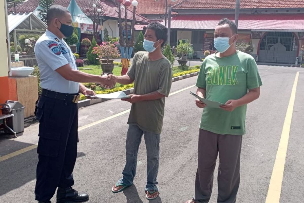 Dua narapidana Lapas Madiun terima remisi khusus Nyepi