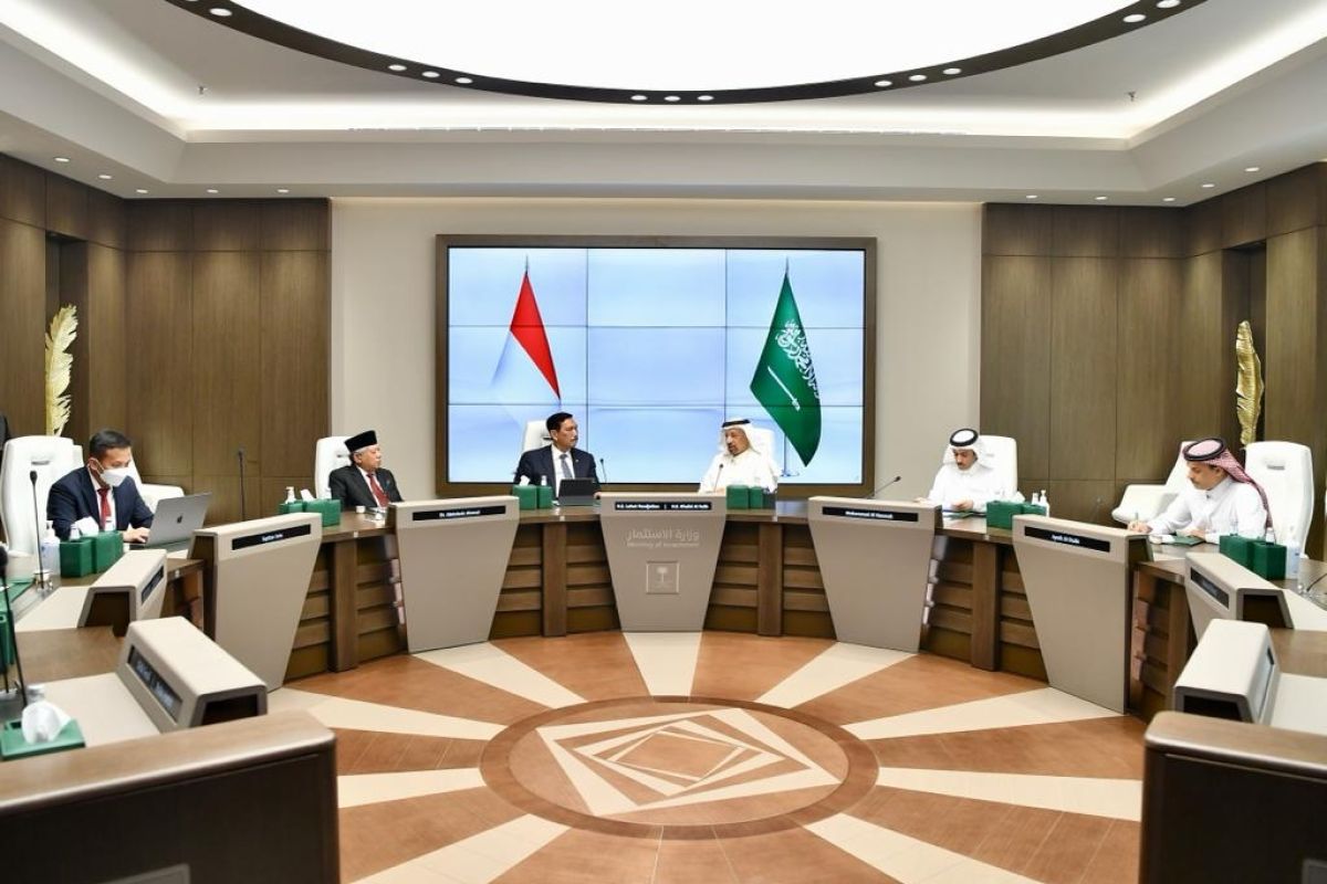 Pandjaitan visits Saudi Arabia to explore investment opportunities