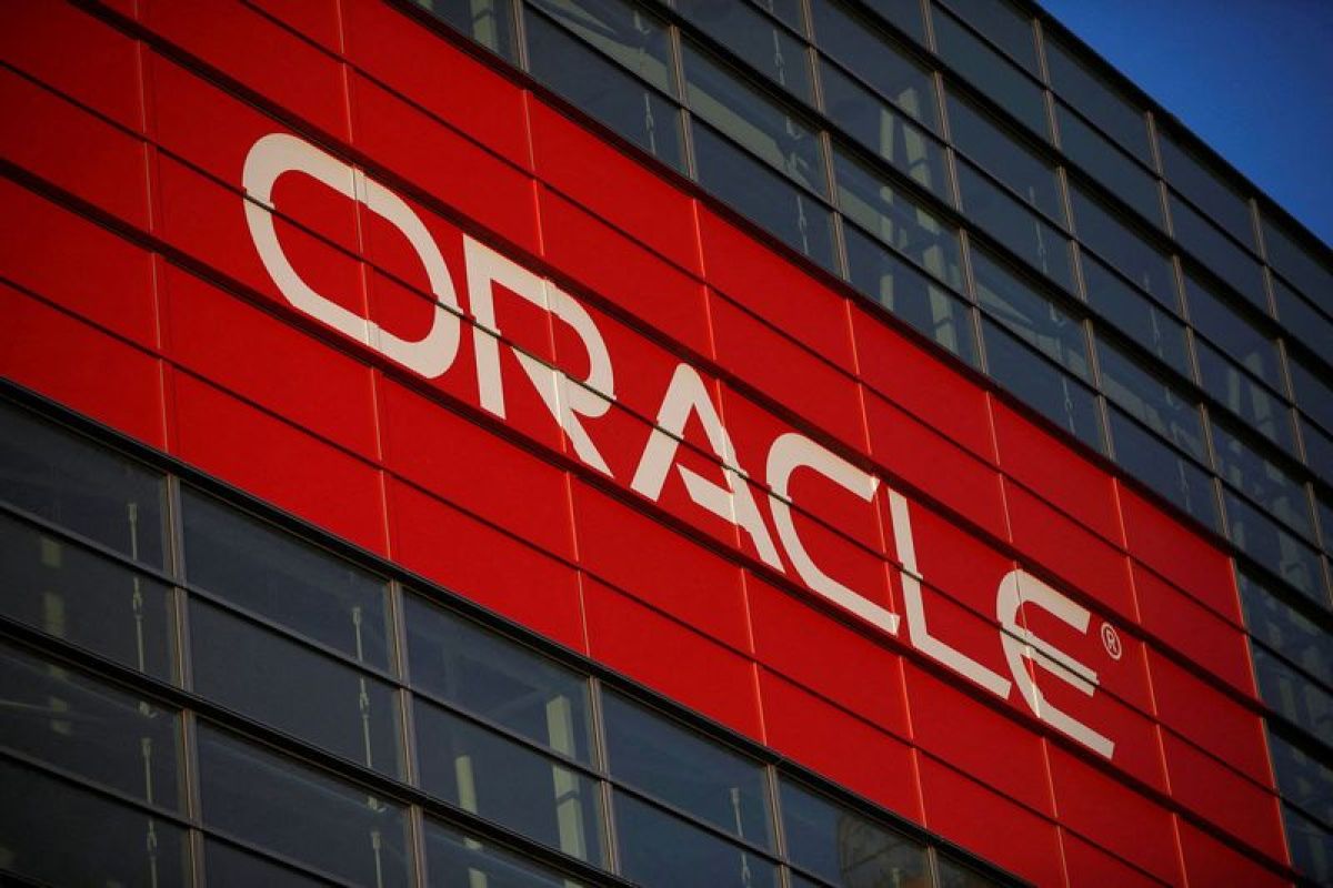Oracle tangguhkan operasi di Rusia, SAP hentikan penjualan