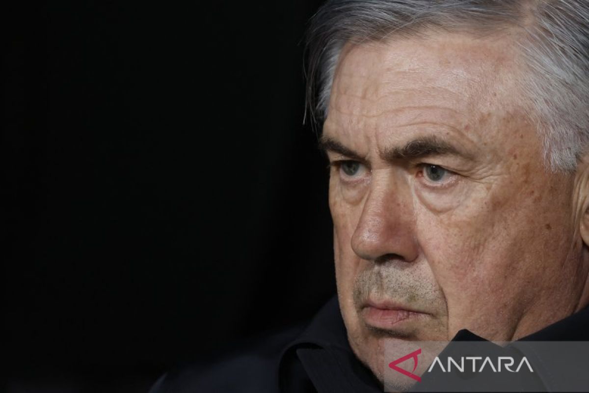 Real Madrid dibantai Barcelona, Carlo Ancelotti minta maaf