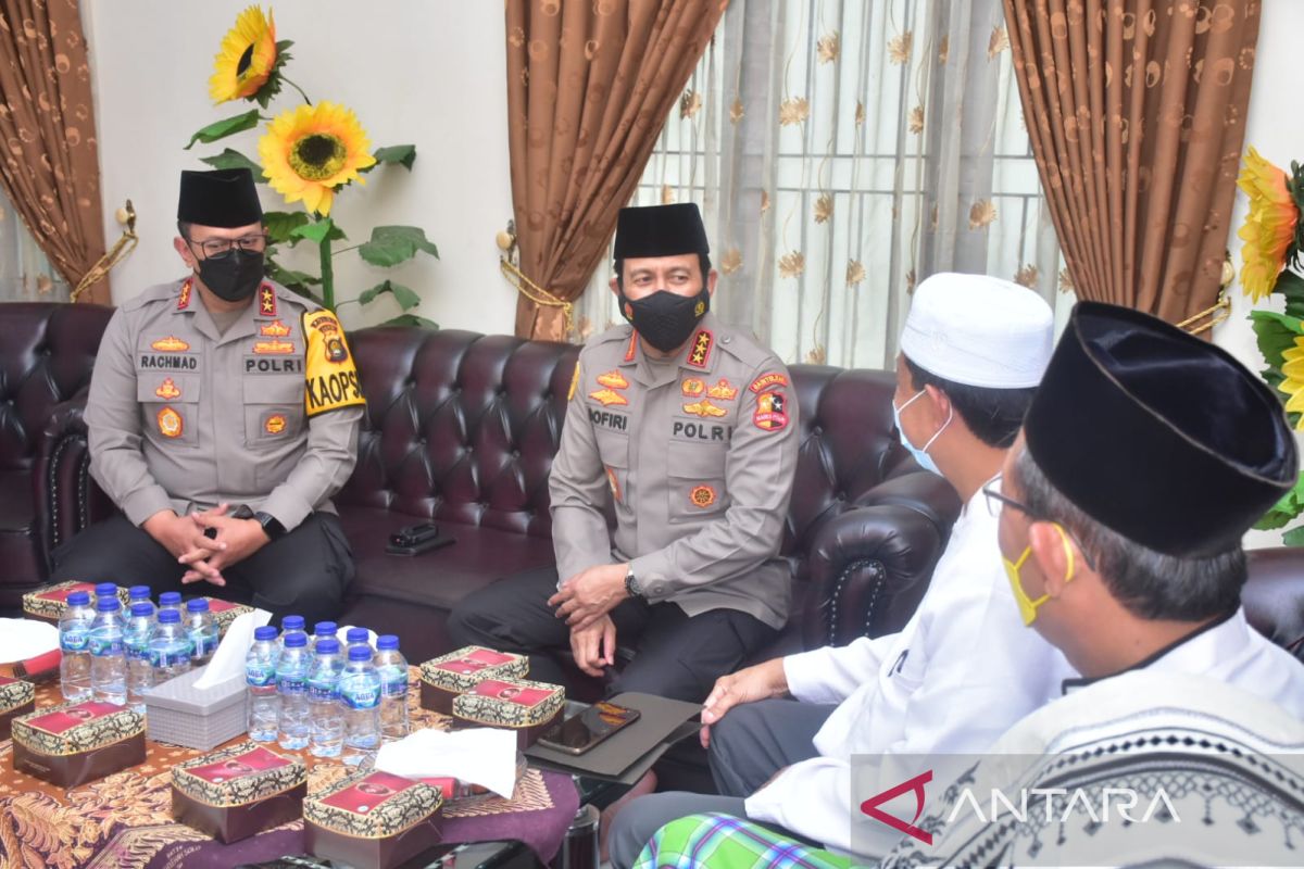 Kabaintelkam Polri silahturahmi dengan Dewan Masjid Indonesia Jambi