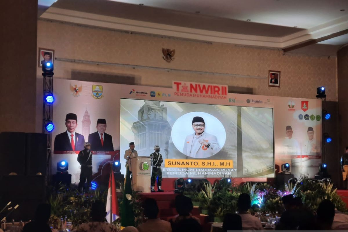 Pemuda Muhammadiyah: Presiden Jokowi cukup dua periode, jadilah Bapak Bangsa