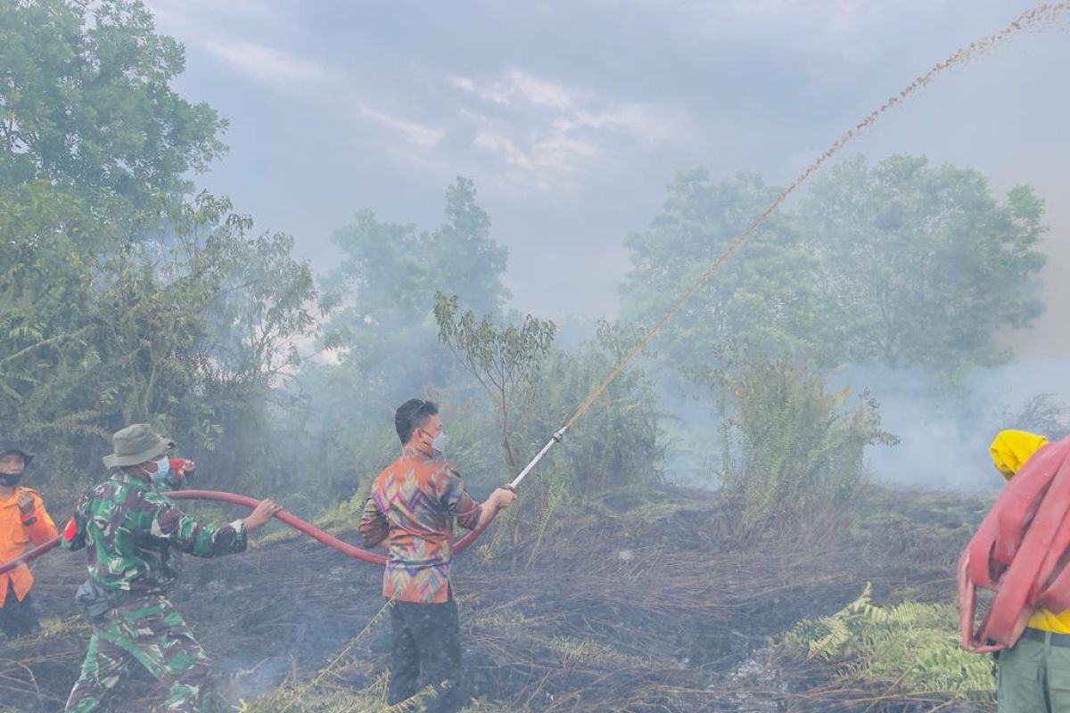 Masyarakat Kota Pontianak diminta segera laporkan jika temukan pembakar lahan