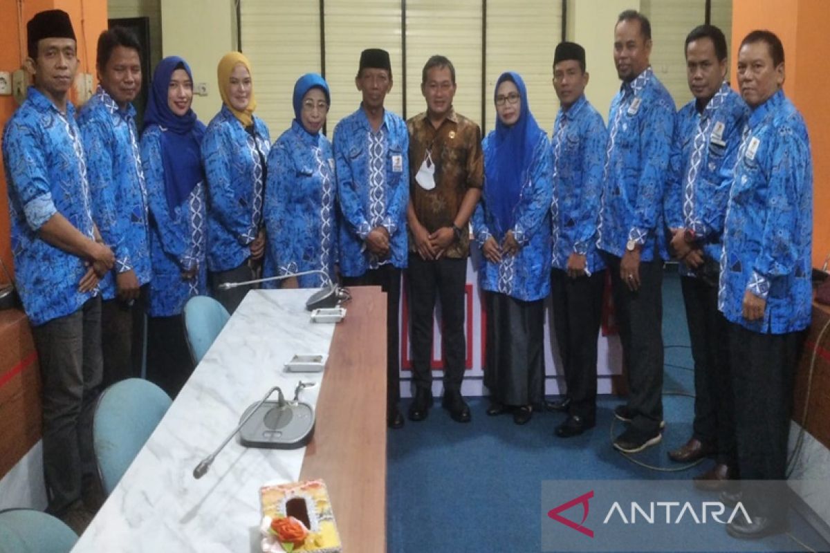 Kotabaru's Commission II DPRD learn about health to Bandung