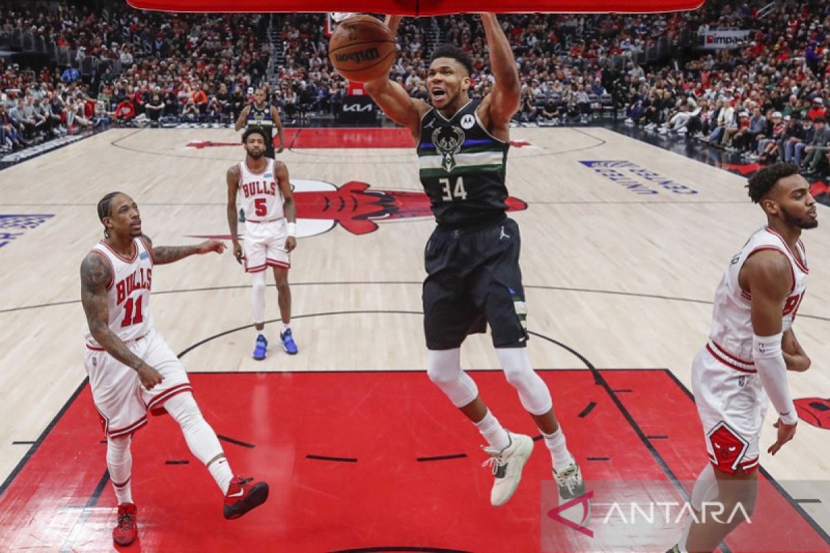 Bucks paksa Bulls telan empat kekalahan beruntun