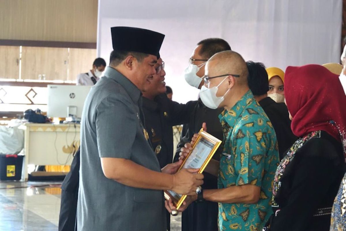 GGF terima penghargaan dari Bupati Lampung Tengah