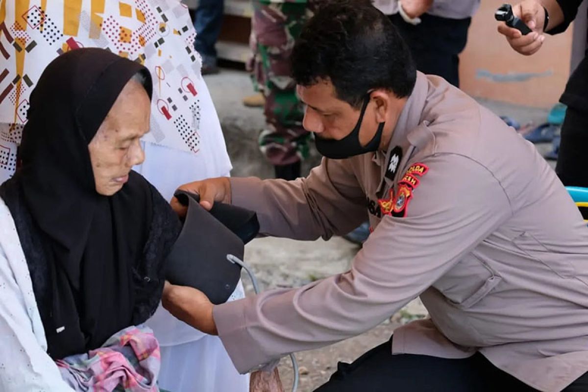 Vaksinasi harian Polda Aceh capai 45.661 orang