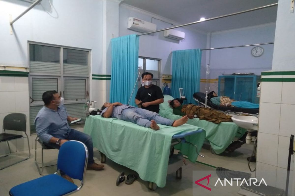 Diduga keracunan H2S puluhan warga Sibanggor Julu dilarikan ke rumah sakit