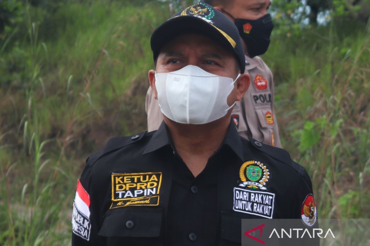 Ketua DPRD Tapin  minta PT AGM disiplinkan jalan angkutan batu bara