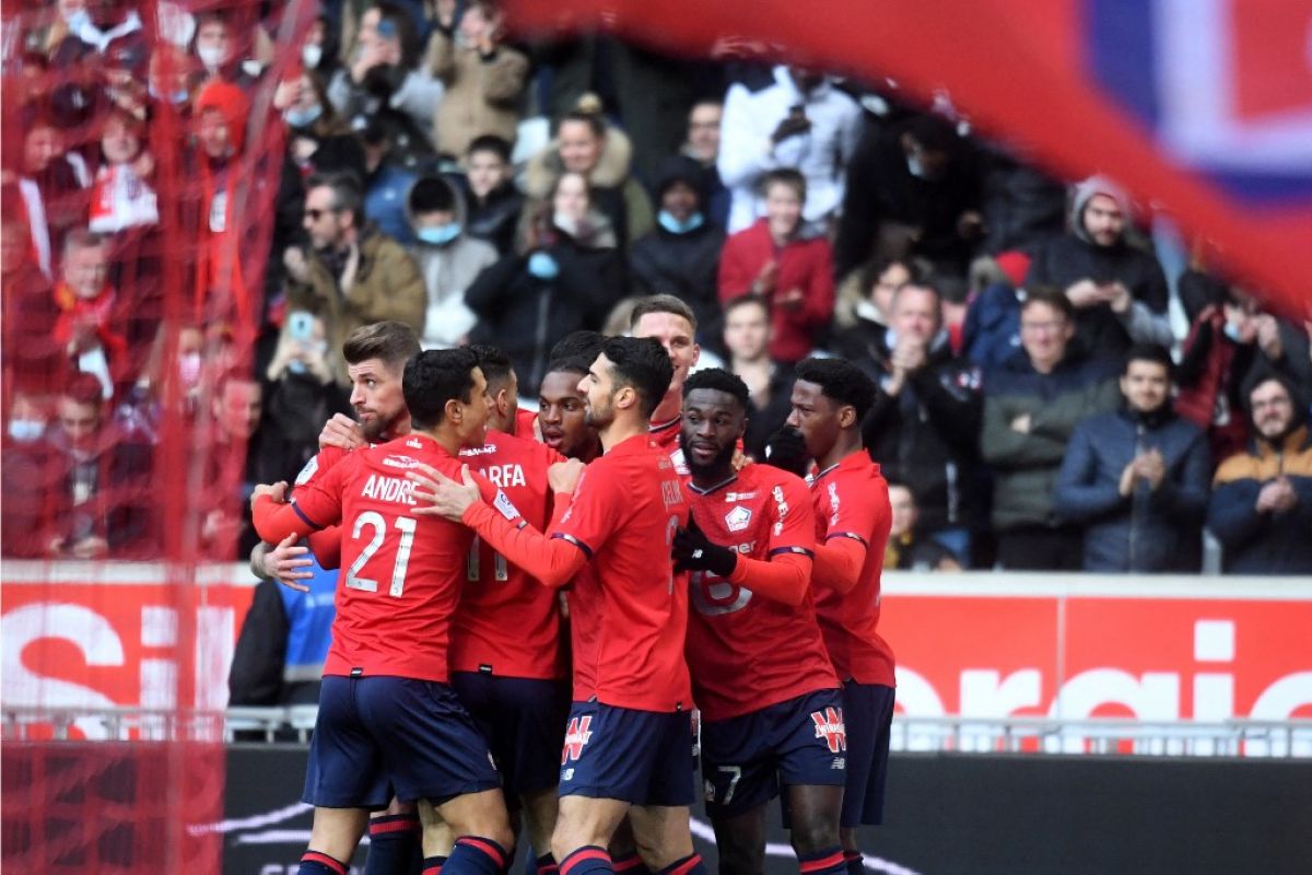 Liga Prancis - Lille bantai Clermont Foot 4-0