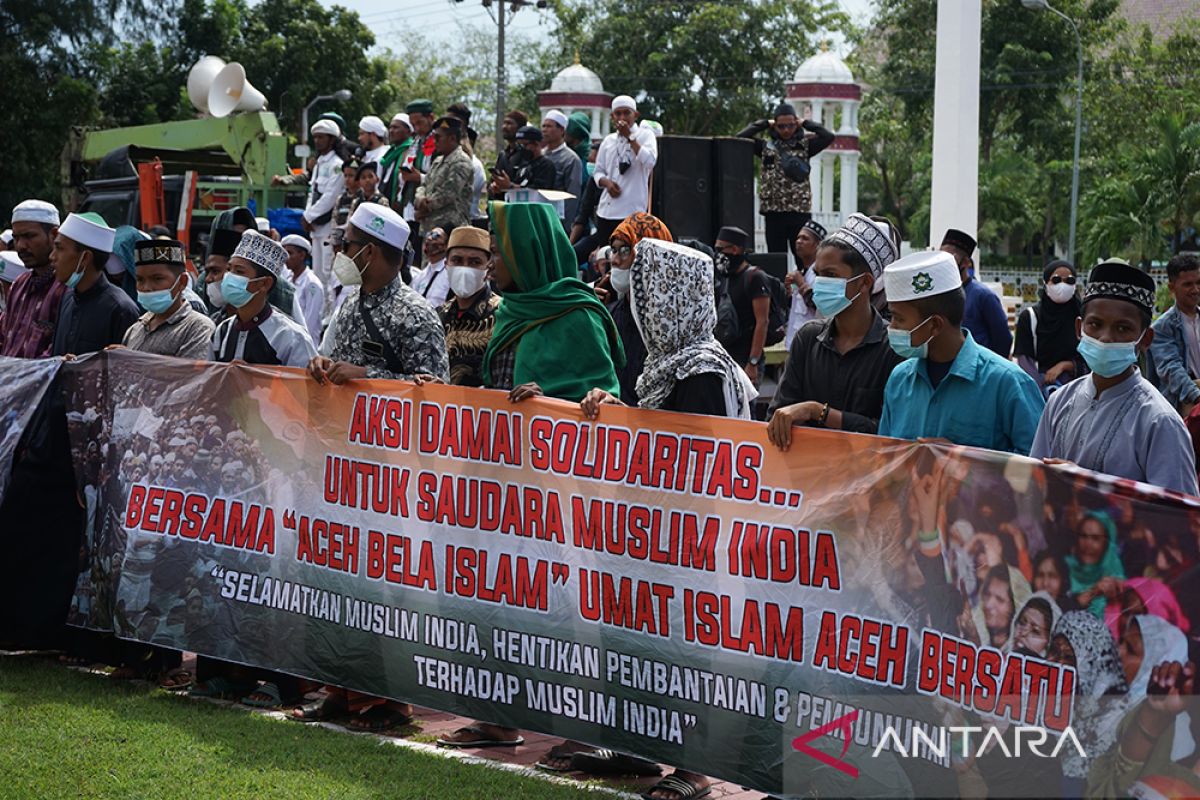 Massa aksi bela muslim India di Aceh minta Indonesia tak diam