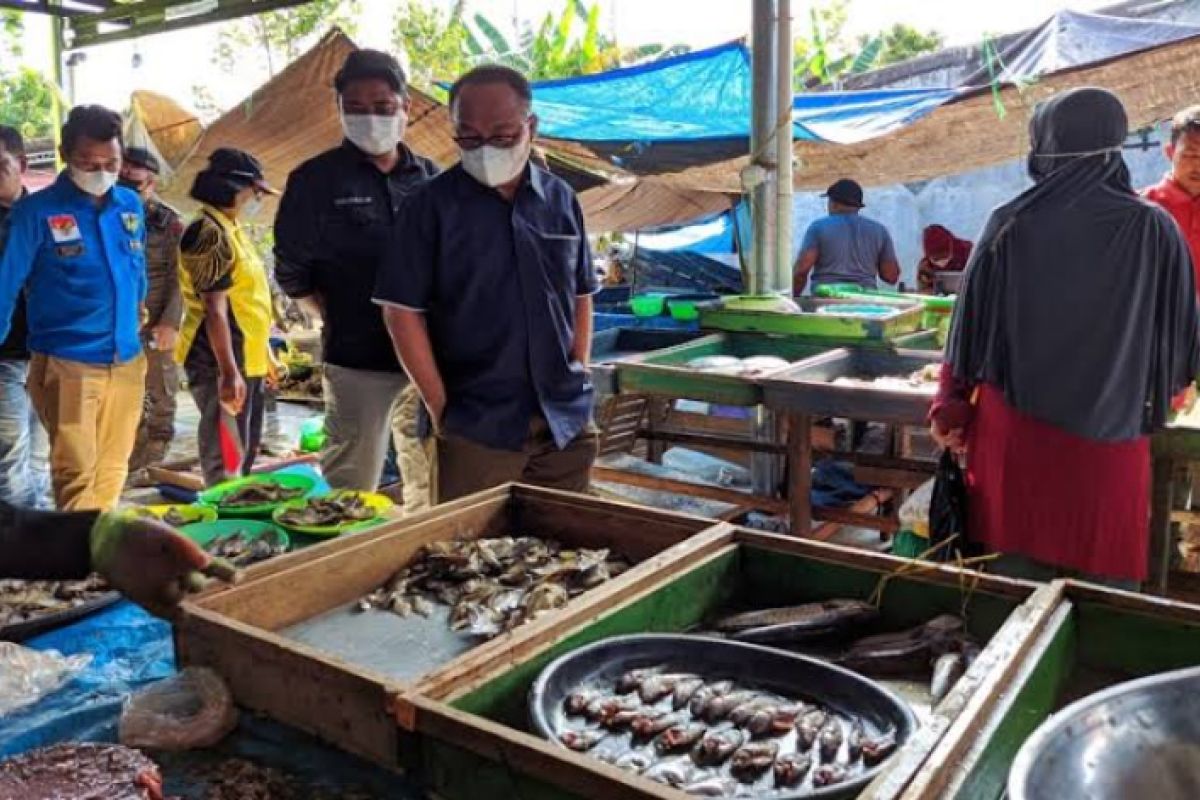 Bupati : Hidupkan Pasar Tanjung dengan penyempurnaan layanan