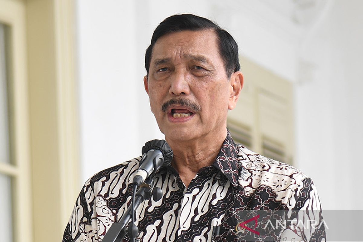 Luhut: Kondisi pandemi COVID-19 membaik, Jabodetabek turun level 2