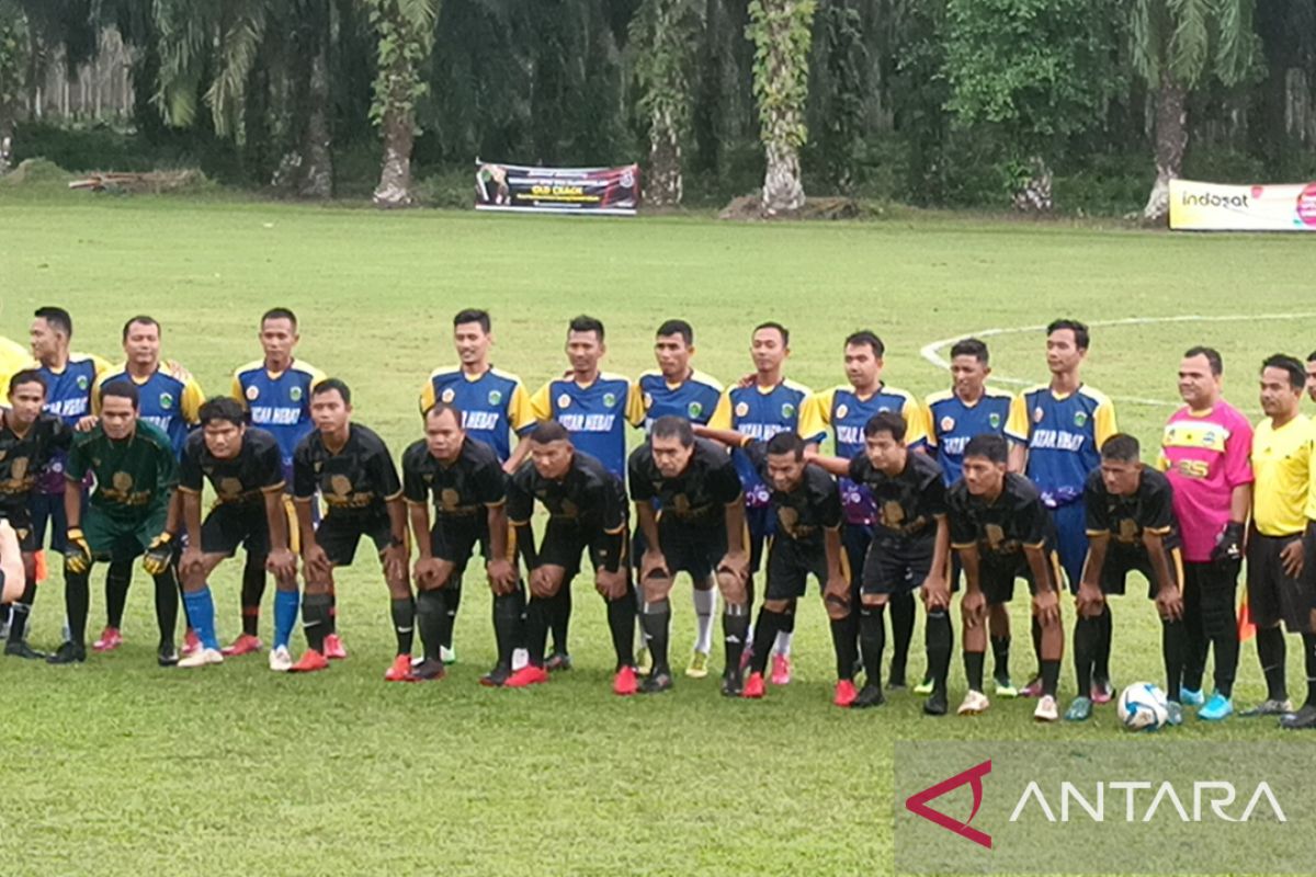 Taklukkan AMPG 4-1, Karang Taruna FC maju ke babak delapan besar