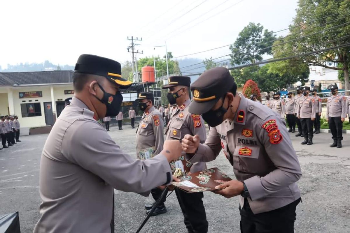 Ini empat Polsek penerima penghargaan vaksinasi di Takengon