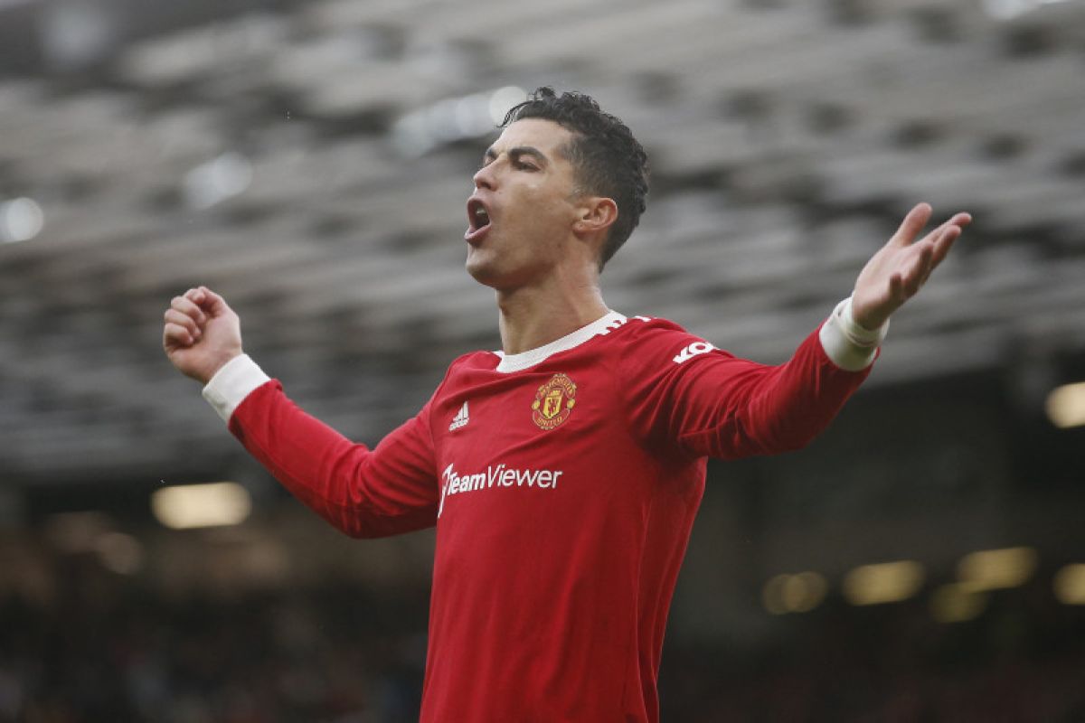 Ronaldo marah tak masuk starting-eleven saat lawan Manchester City