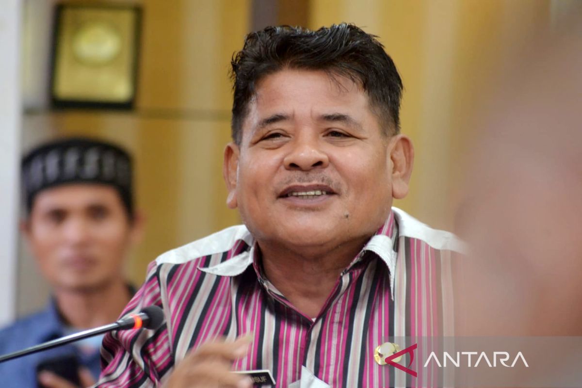 Pengusulan pemberhentian Bupati Gorontalo Utara dibalut adat 'Tilolo'