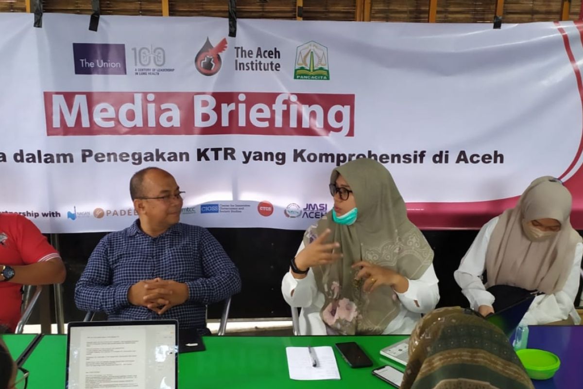 Pemprov Aceh diminta serius terapkan qanun kawasan tanpa rokok
