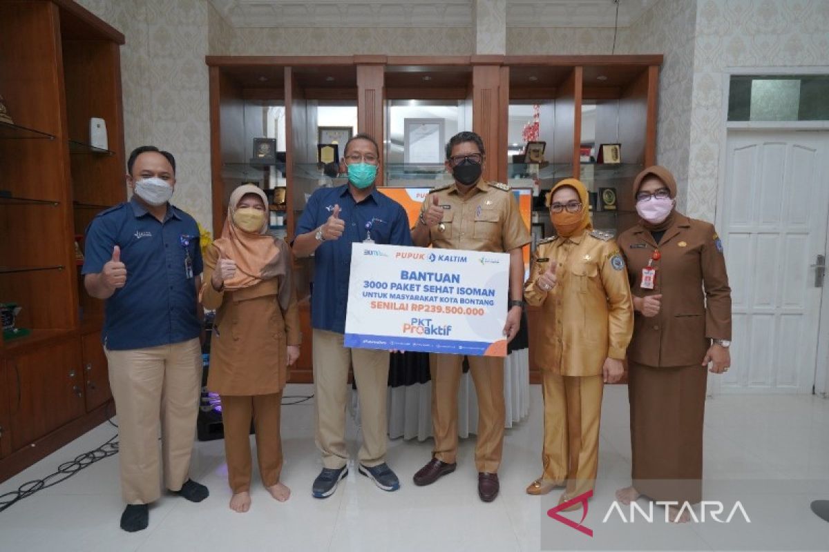 PKT Proaktif Salurkan 3.000 Paket Sehat Bagi Warga Isoman di Bontang