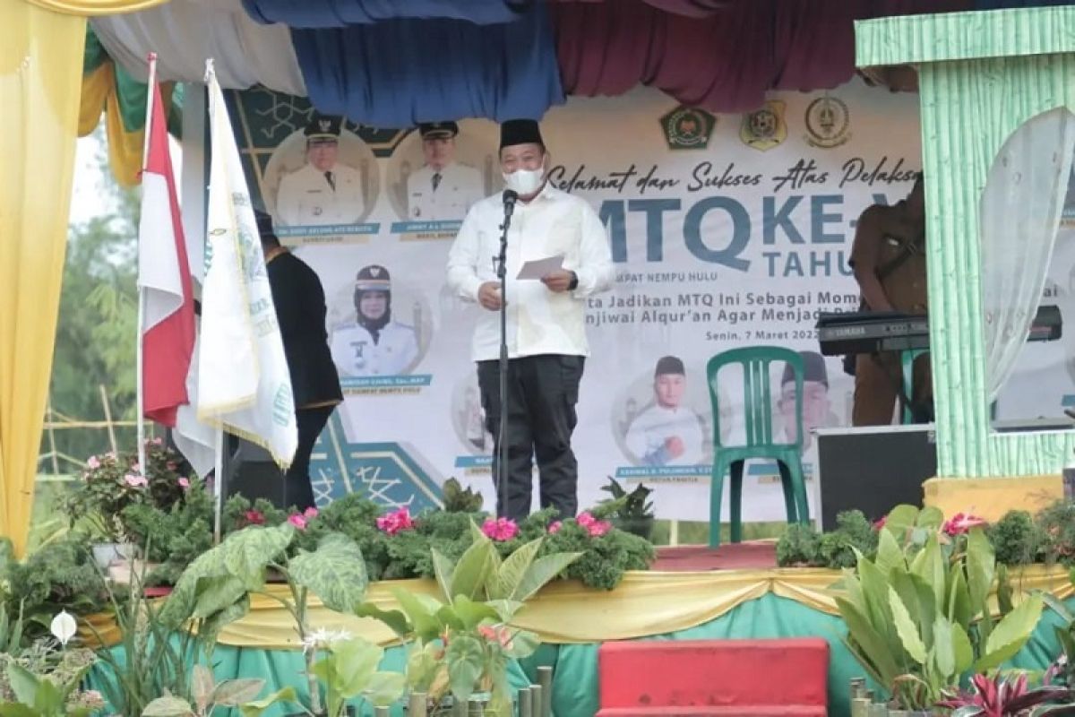 Bupati Eddy Berutu membuka MTQ Kecamatan Siempat Nempu Hulu