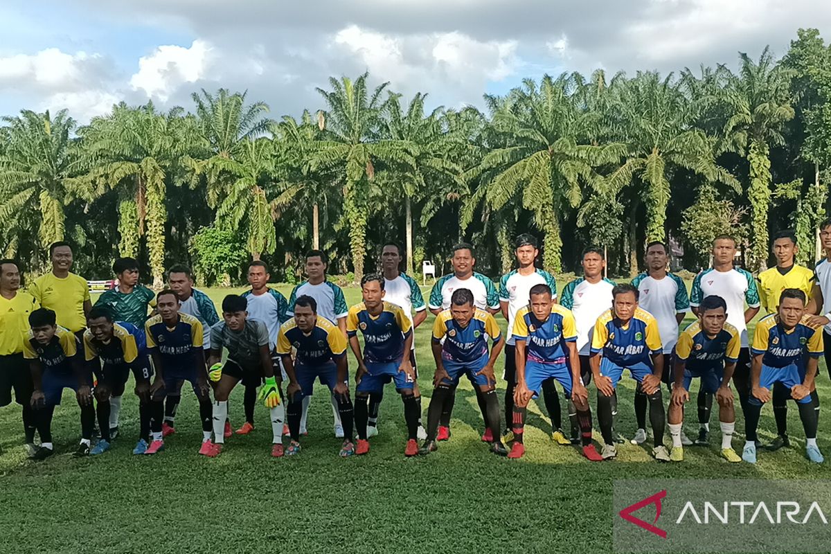 Karang Taruna dan BKPRMI Labura melaju ke semifinal