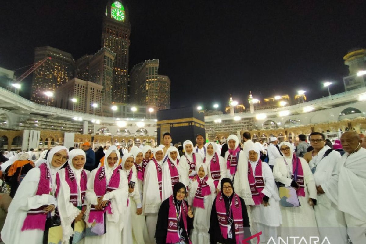 Kini umrah mandiri bagi para perempuan dipermudah