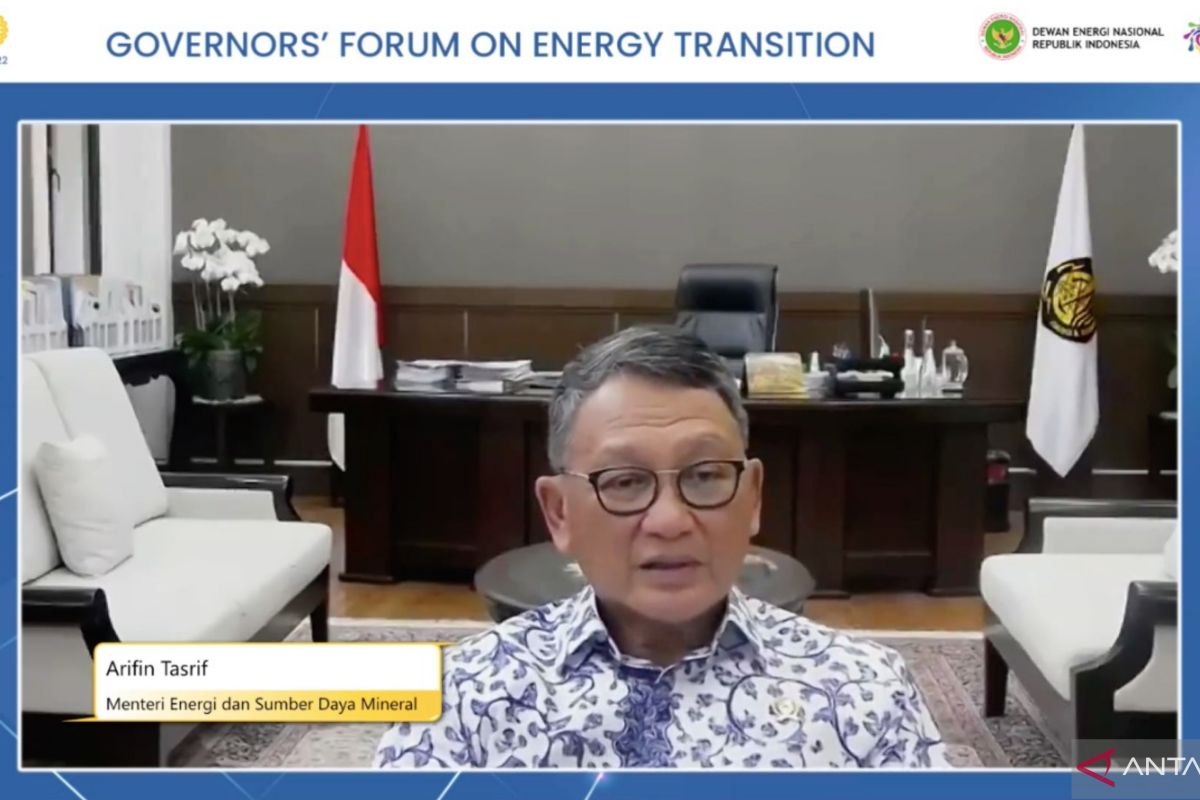 Menteri Arifin minta pemerintah daerah buat kebijakan energi bersih