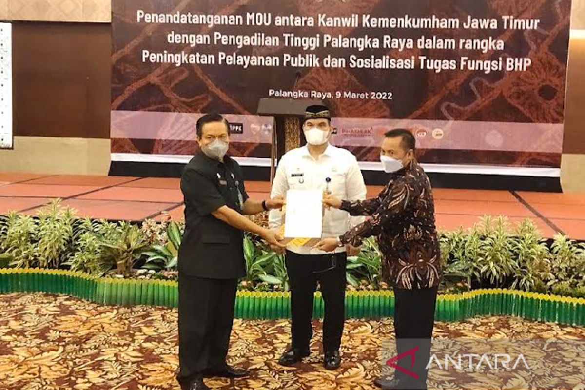 Kemenkumham Jatim-PT Palangka Raya tingkatkan pelayanan publik