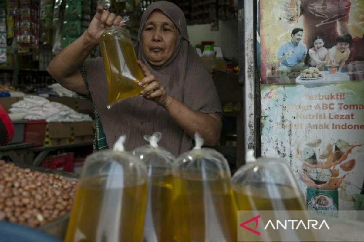 Mendag Stok Minyak Goreng Melimpah HET Tak Dicabut ANTARA News