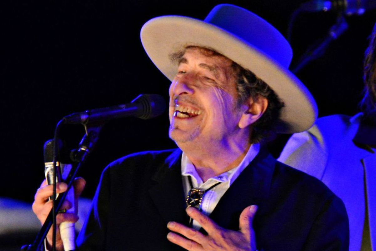 Bob Dylan bakal rilis buku baru pada November