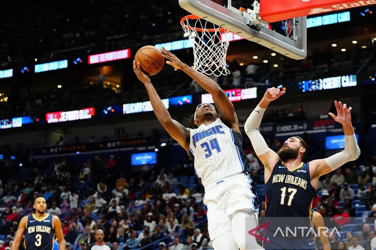 Magic paksa Pelicans telan tiga kekalahan beruntun