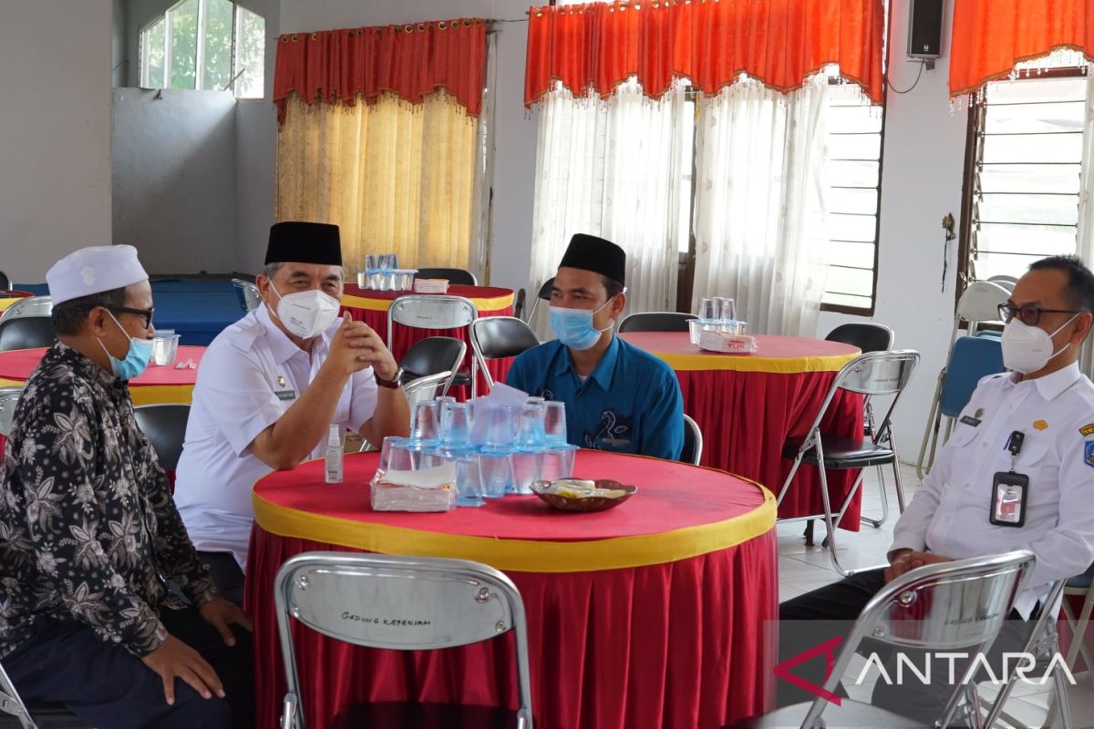 Saprah amal MA Darul Ulum Kandangan galang dana pembangunan ruang kelas