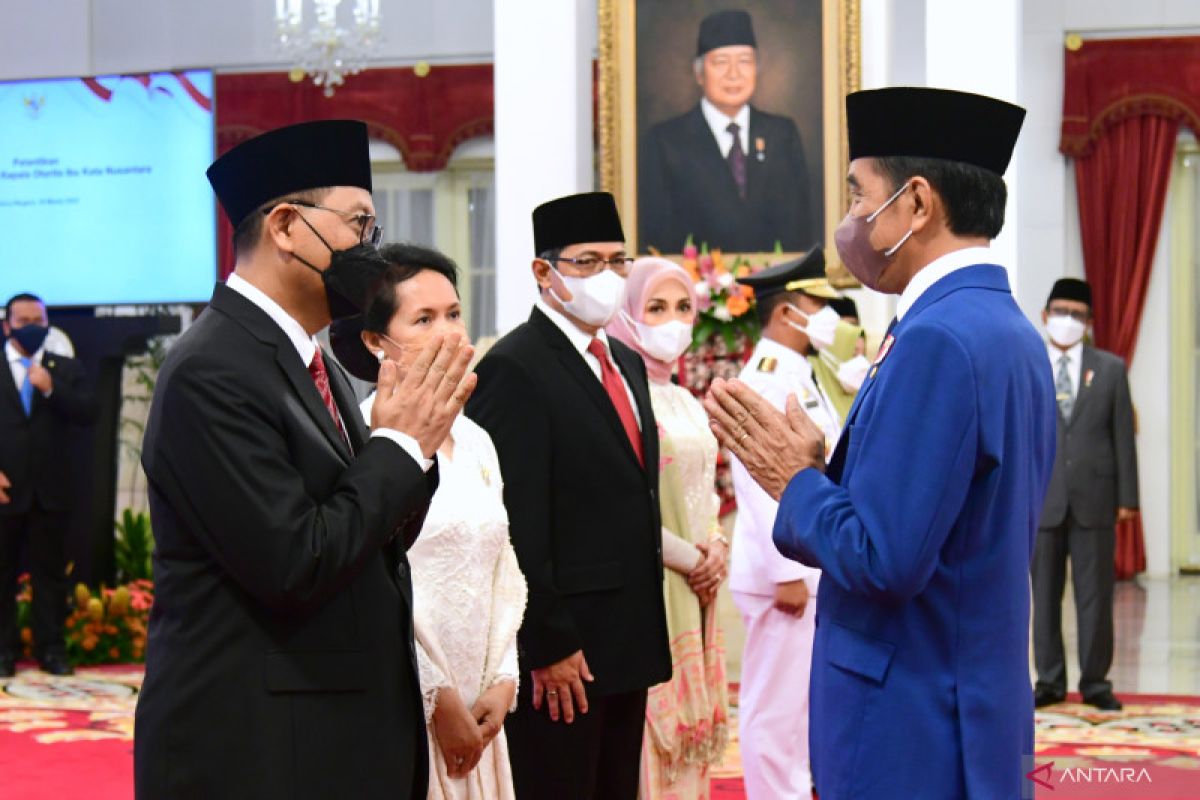 President brings Nusantara City leaders to capital's point zero