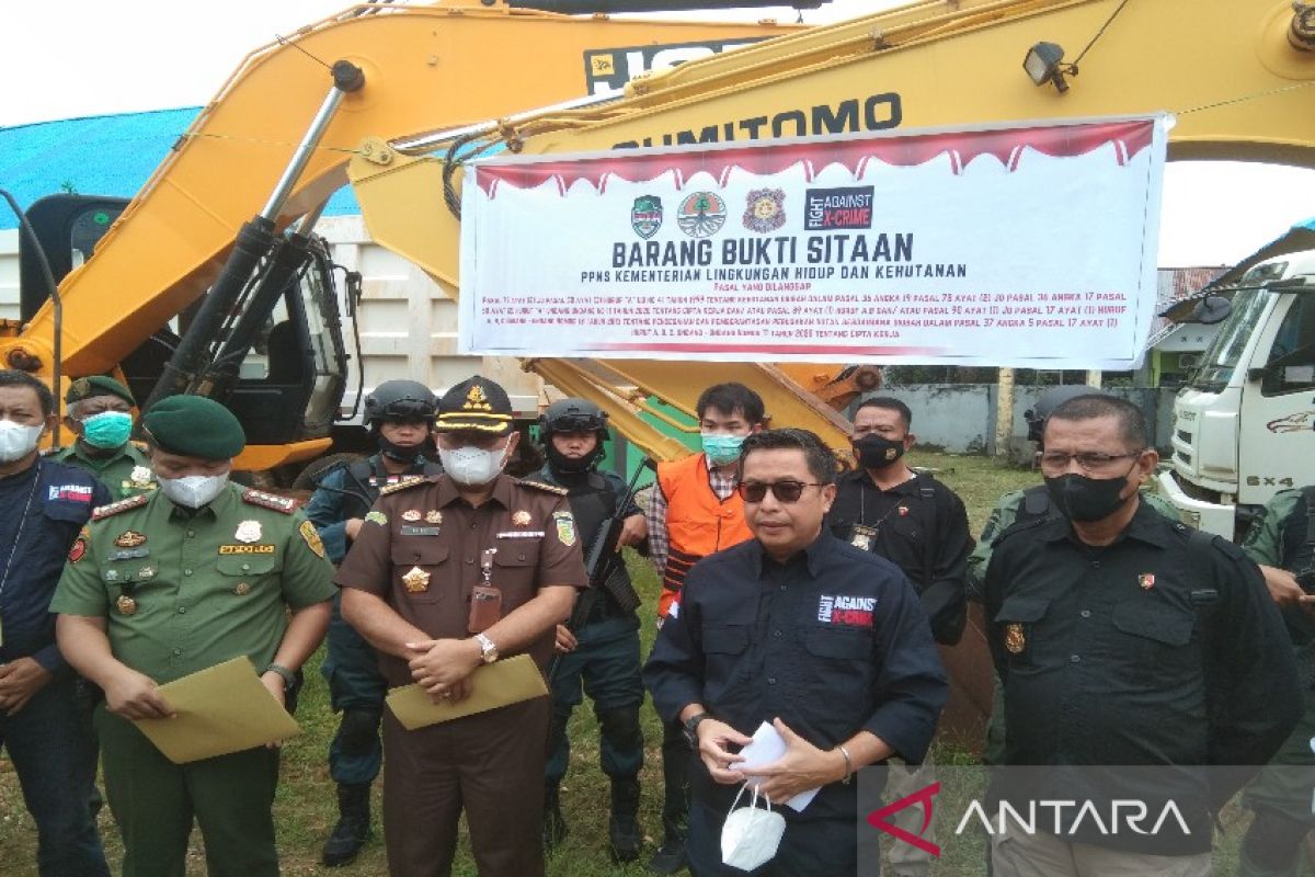 Balai Gakkum KLHK tindak tambang nikel ilegal di Kabupaten Konawe Utara