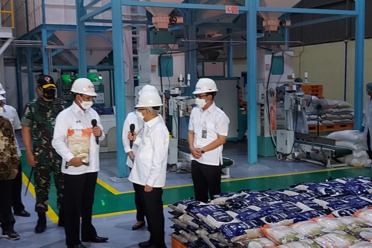 Wapres tinjau gudang Bulog pastikan stok beras aman menjelang Ramadan
