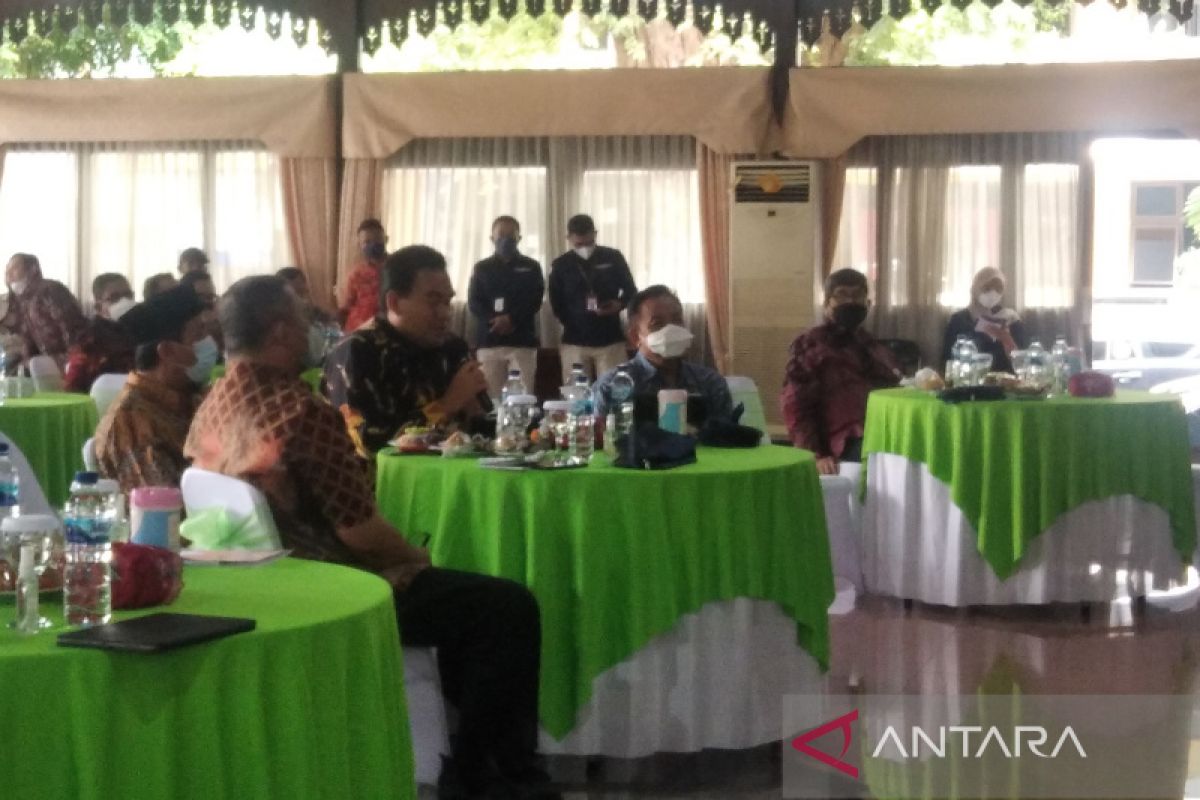 Pemkab Blora dan Rembang tunggu rekomendasi Kemendagri untuk pinjam utang