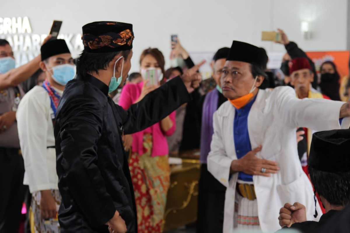 Lestarikan budaya Betawi lewat festival pantun di Universitas Budi Luhur