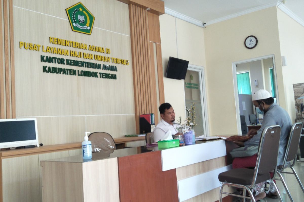 Enam calon haji Lombok Tengah tarik dana haji, dua diganti ahli waris